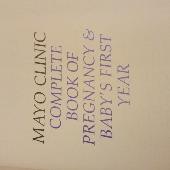 Mayo Clinic Complete Book of Pregnancy & Baby's First Year - Hardback 750 pages - Picture 10 of 10